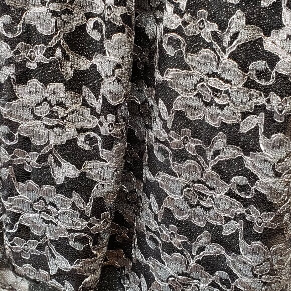 Iris & Ivy Girls Formal Party Hi-Low Dress ~ Black and Sparkly Silver ~ Sz 12/14 - Picture 3 of 5